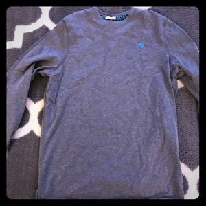 Men’s size medium Abercrombie and Fitch fitted tee